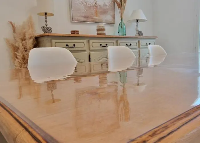 Au Jardin D'olga Holiday home *