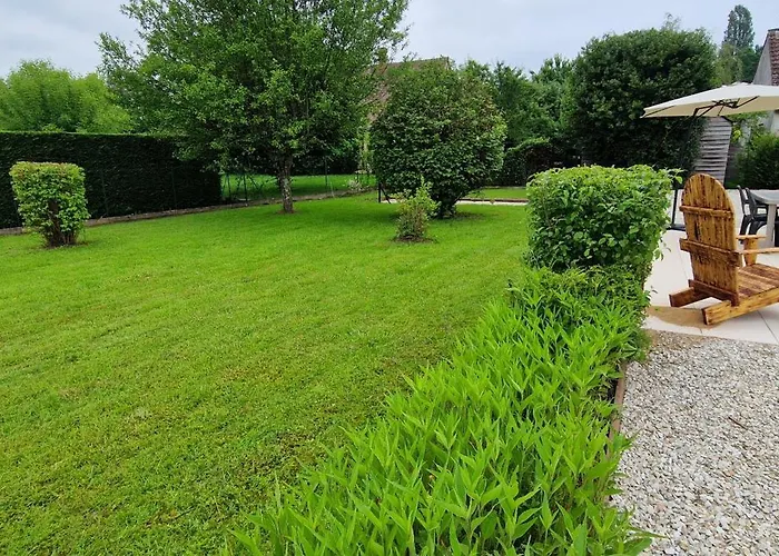 Au Jardin D'olga Holiday home Mesnil-Saint-Pere