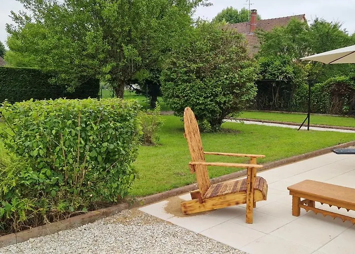 Au Jardin D'olga Holiday home